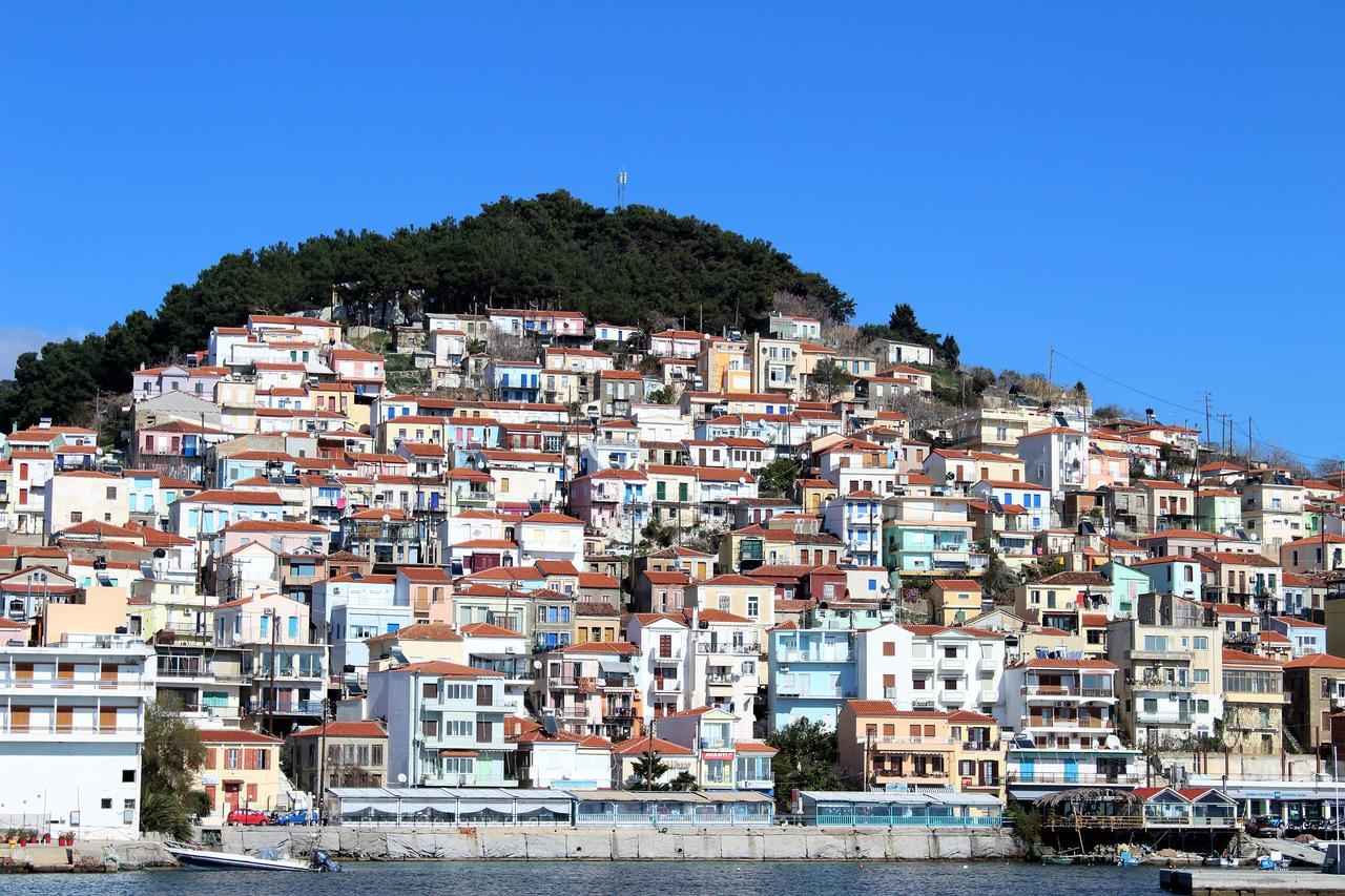 Sappho Plomari Aparthotel Bagian luar foto