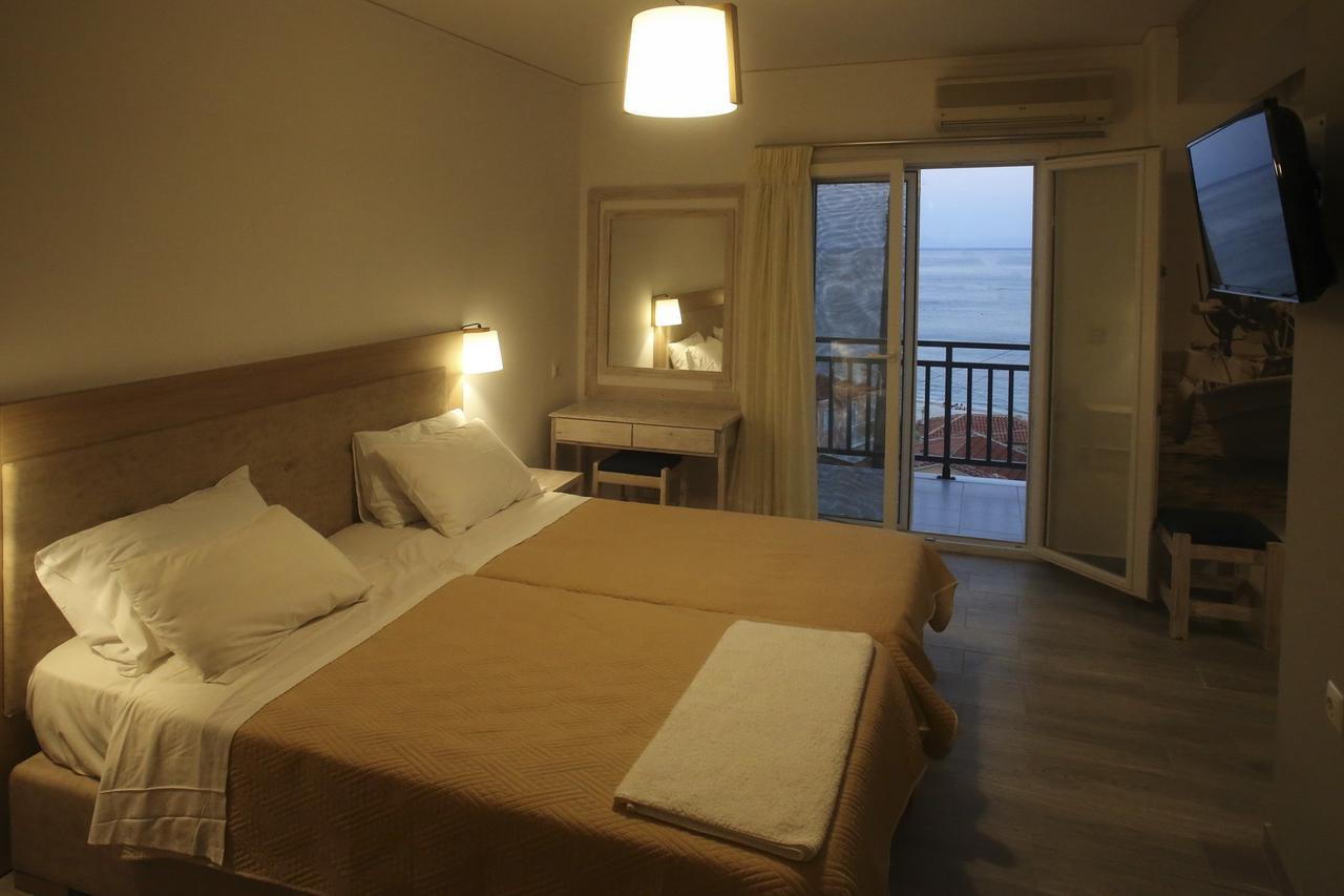 Sappho Plomari Aparthotel Bagian luar foto